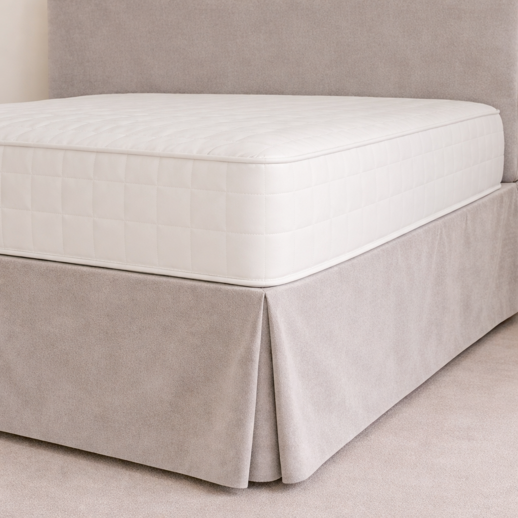 Velvet Corner Pleated Valance