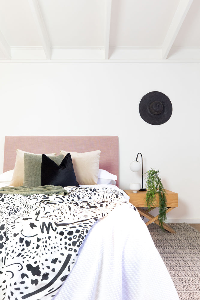 Classic Linen Upholstered Bedhead
