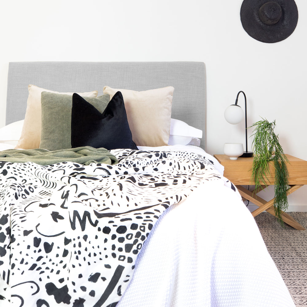 Classic Linen Upholstered Bedhead